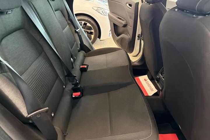 Hvid Renault Captur fra 2020