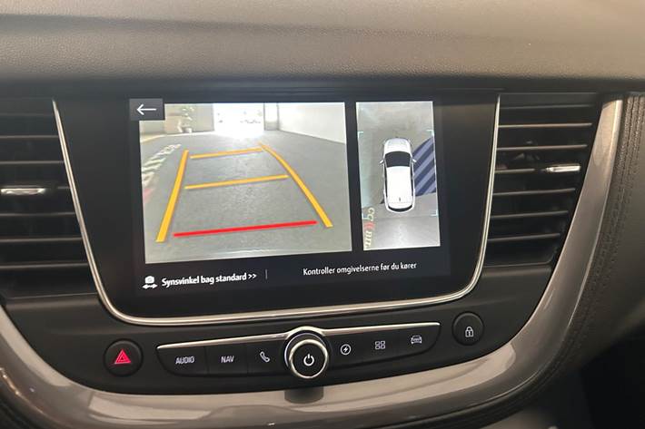 Hvid Opel Grandland X fra 2021