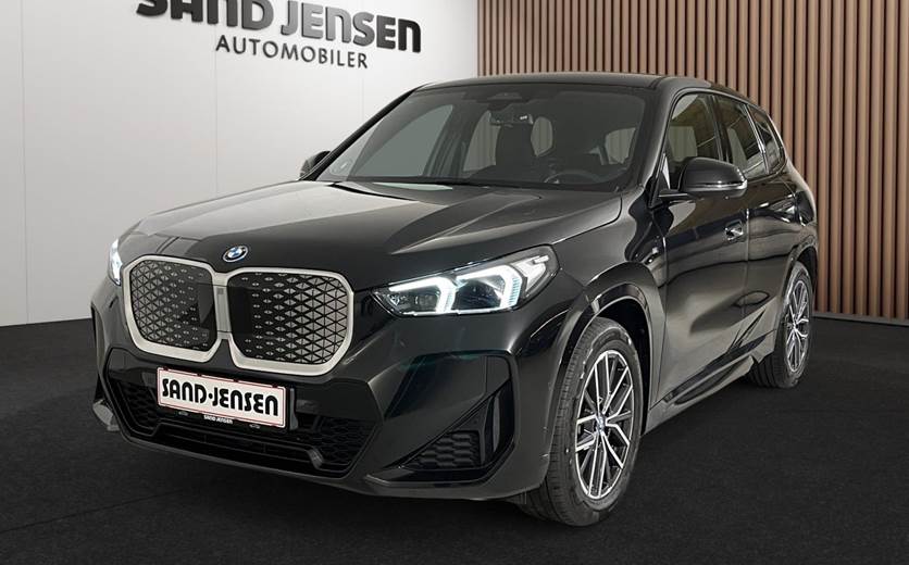 BMW iX1 eDrive20 M-Sport Premium