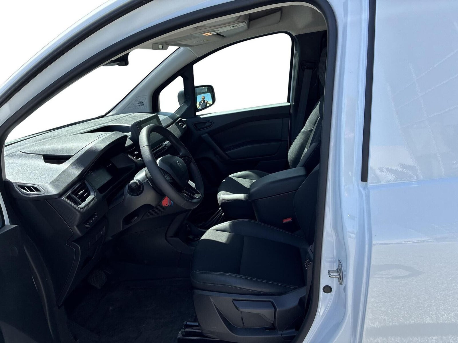 Hvid Renault Kangoo fra 2026