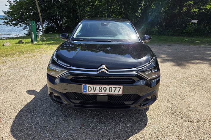 Sort Citroën C4 fra 2023
