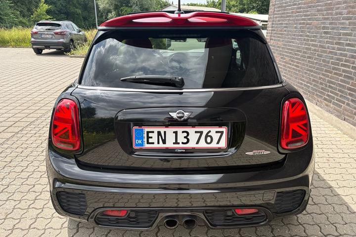 Sort Mini Cooper fra 2015