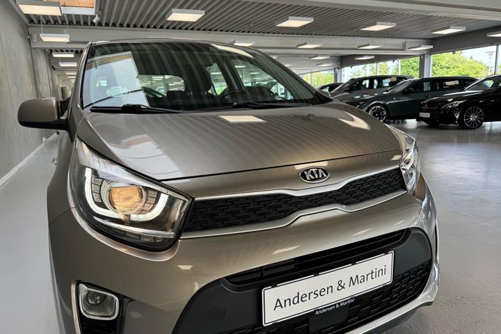 Grå Kia Picanto fra 2018