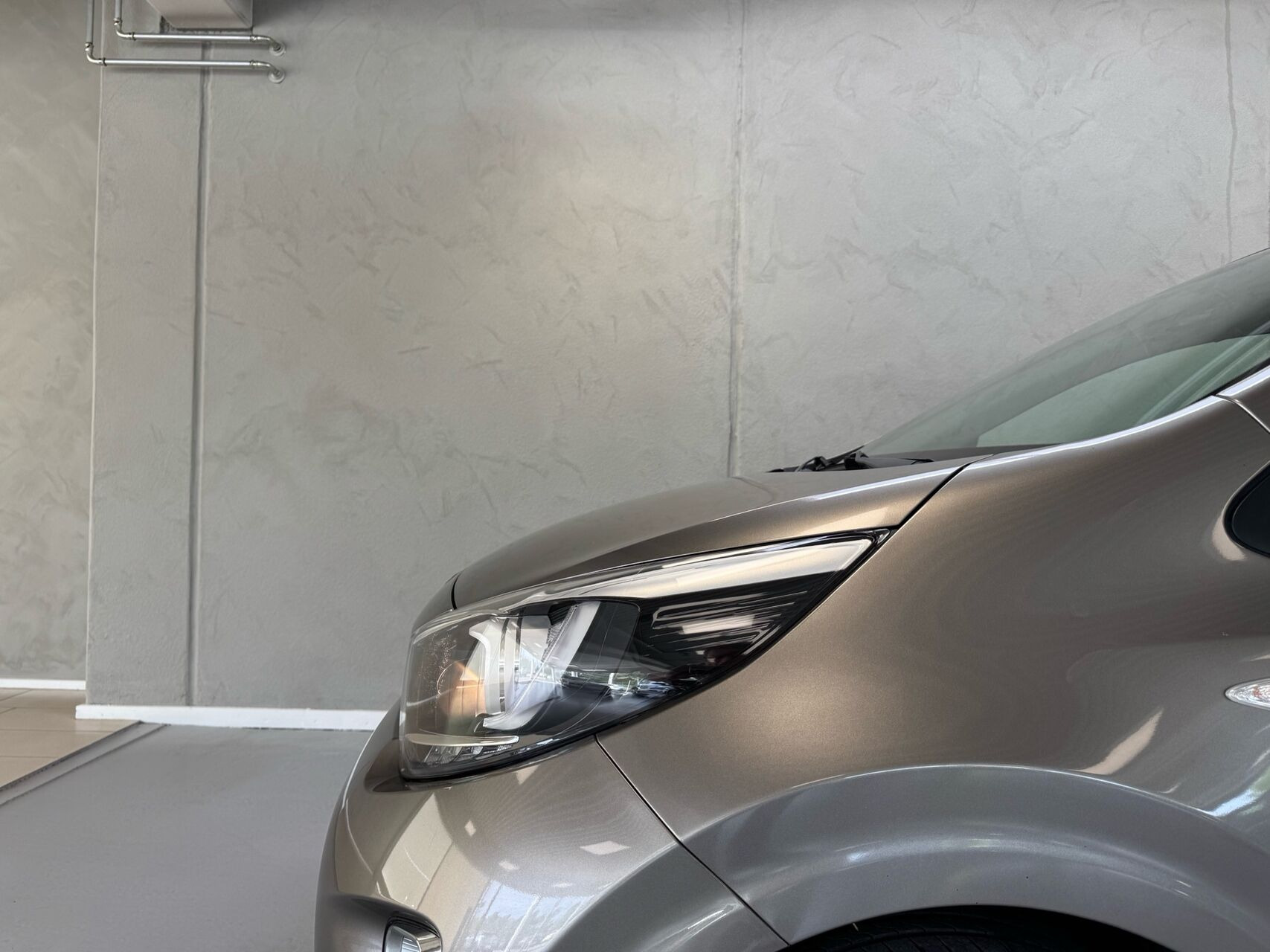 Grå Kia Picanto fra 2018