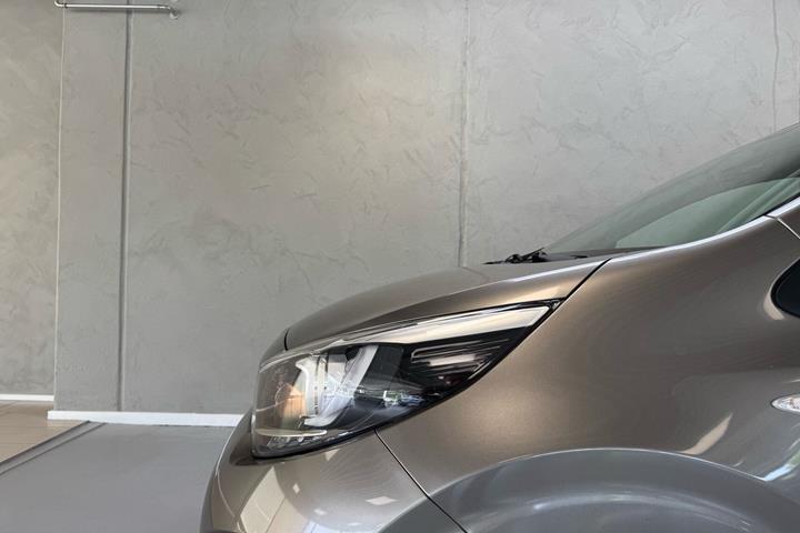 Grå Kia Picanto fra 2018