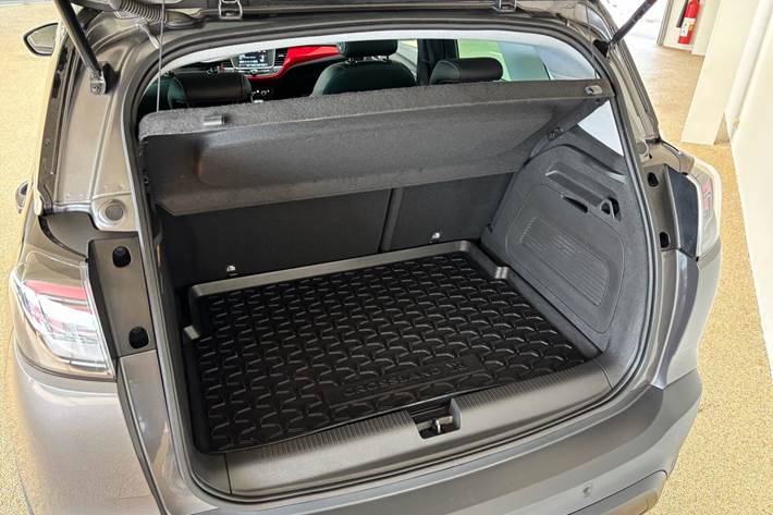 Sort Opel Crossland fra 2023