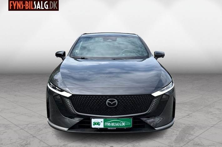 Sort Mazda 6e fra 2026