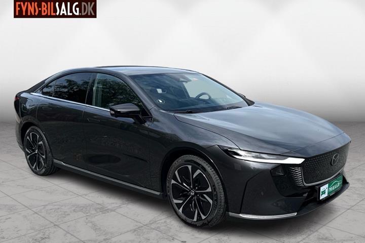 Sort Mazda 6e fra 2026