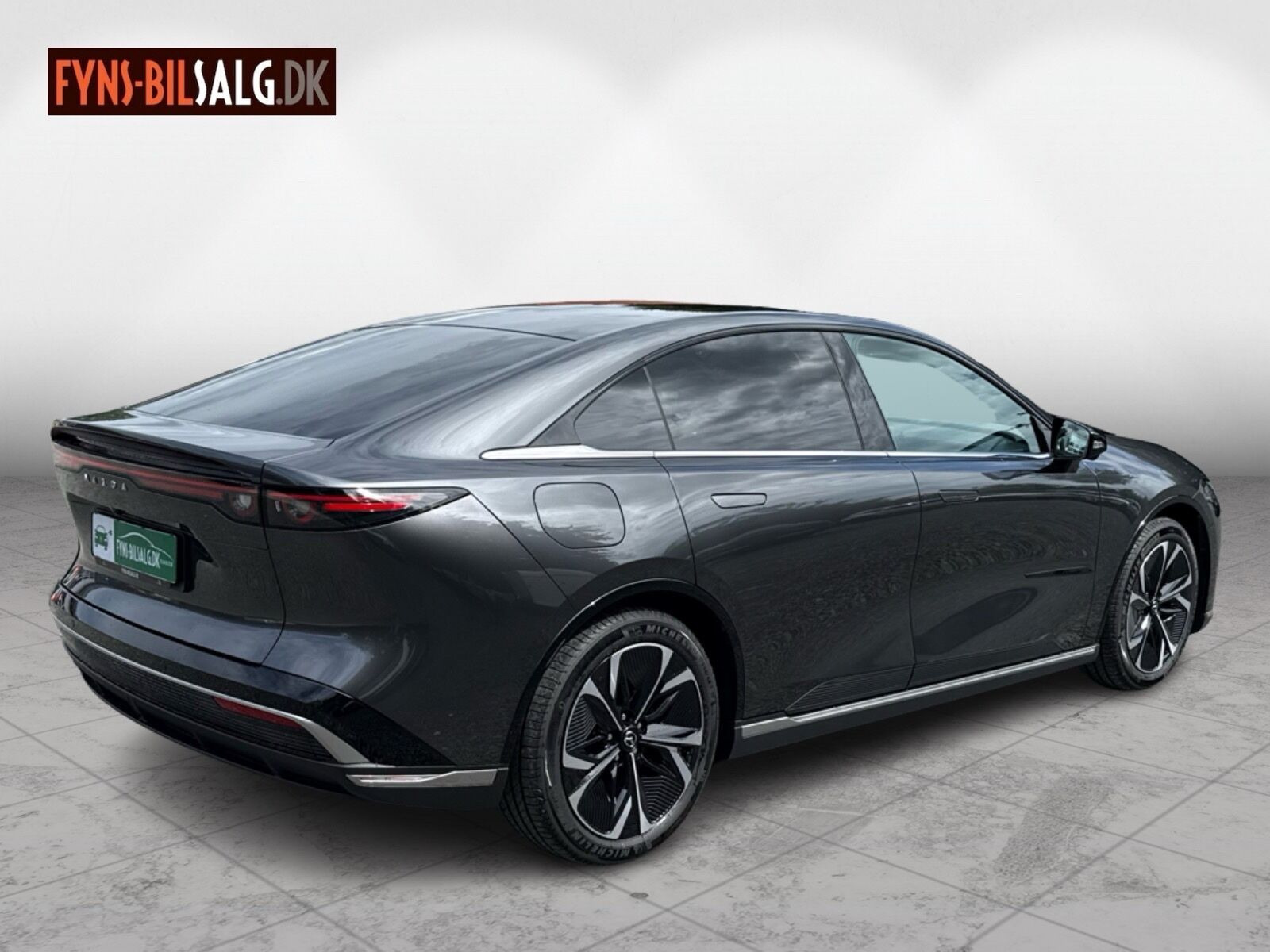 Sort Mazda 6e fra 2026