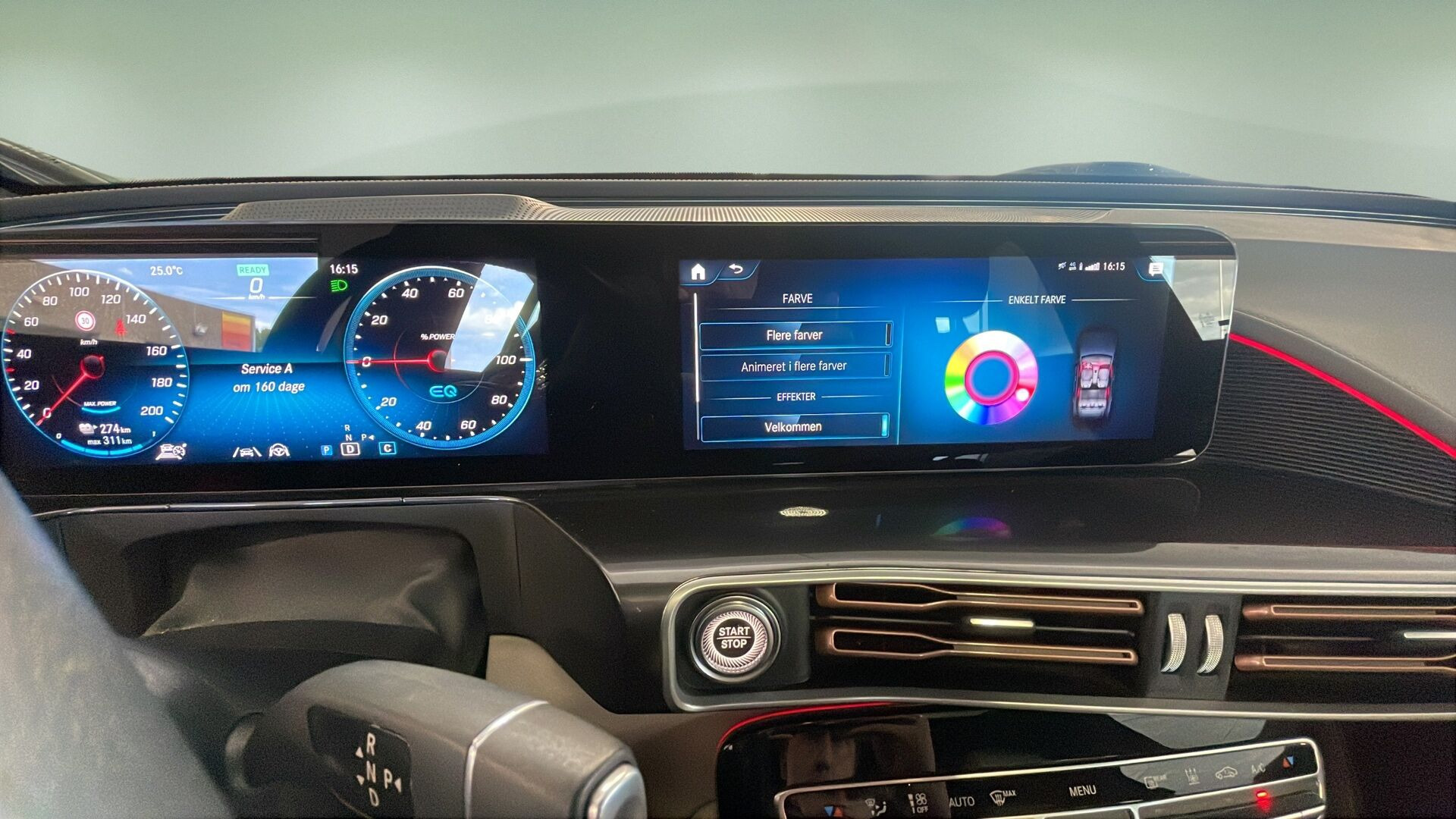 Sort Mercedes EQC 400 fra 2022