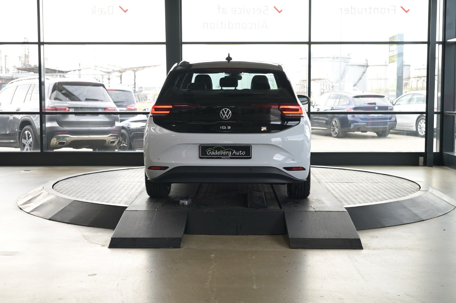 Hvid VW ID.3 fra 2024