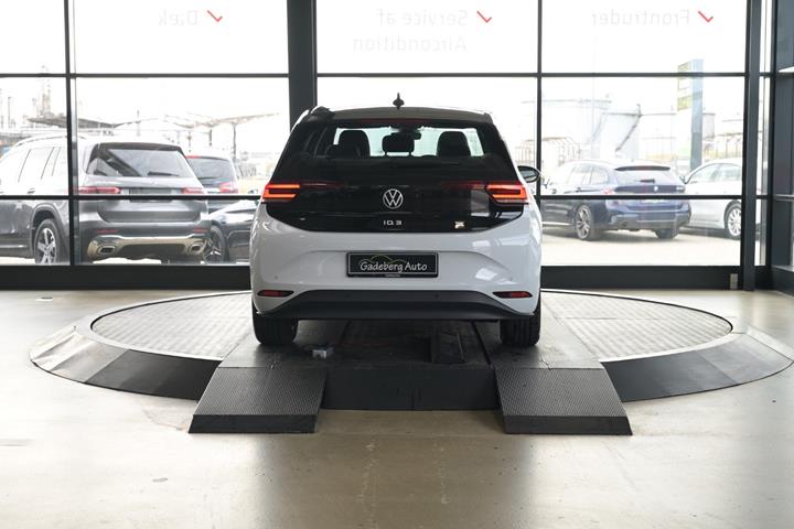Hvid VW ID.3 fra 2024