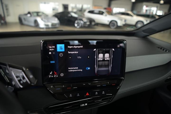 Hvid VW ID.3 fra 2024