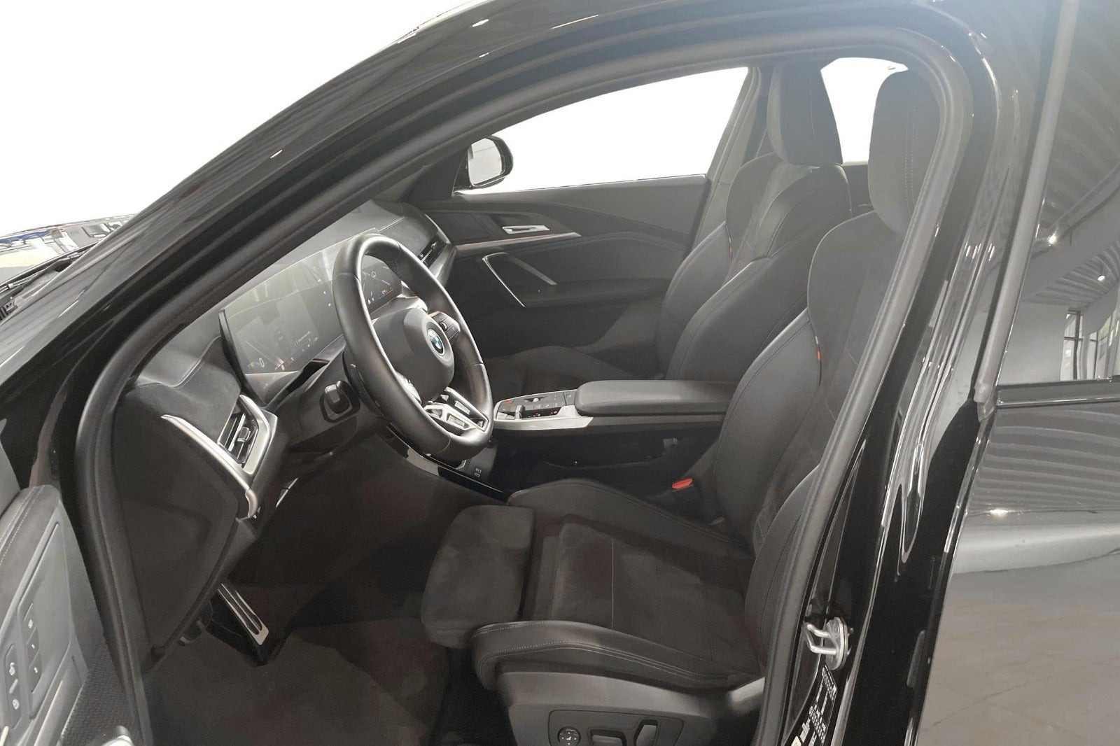 Sort BMW iX2 fra 2025