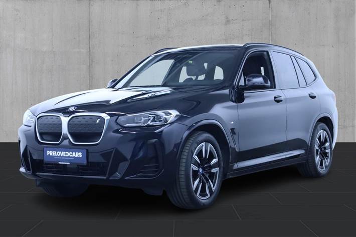 Sort BMW iX3 fra 2023
