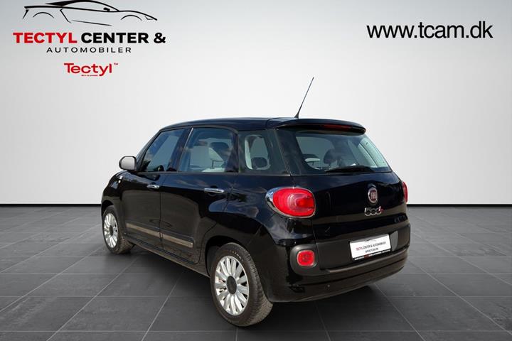 Sort Fiat 500L fra 2015