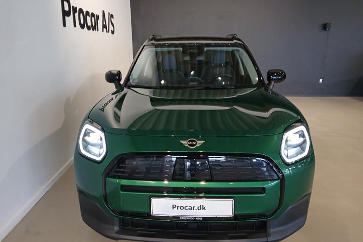 Grøn Mini Countryman E fra 2025