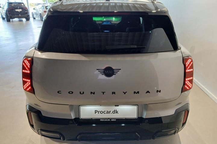 Sølv Mini Countryman E fra 2025