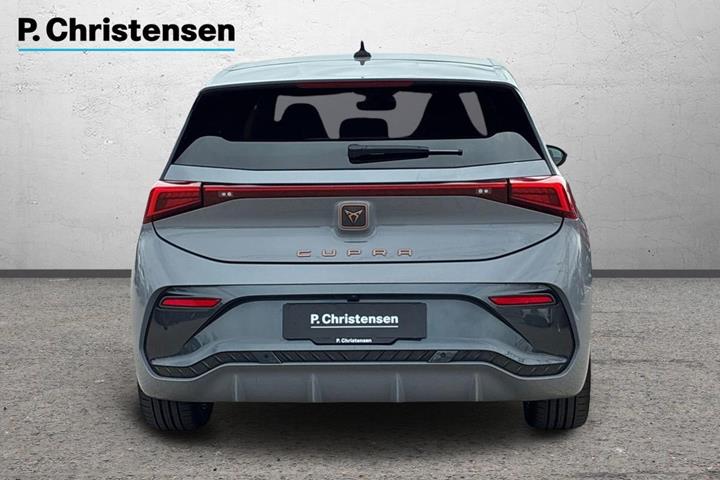 Grå Cupra Born fra 2023