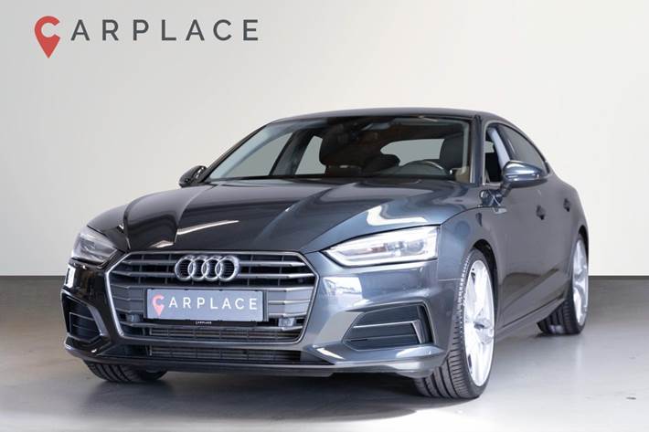 Sølv Audi A5 fra 2018