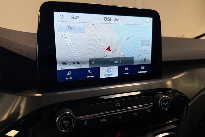 Sort Ford Kuga fra 2022