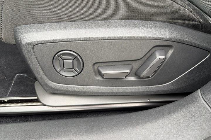 Sort Audi Q4 e-tron fra 2021