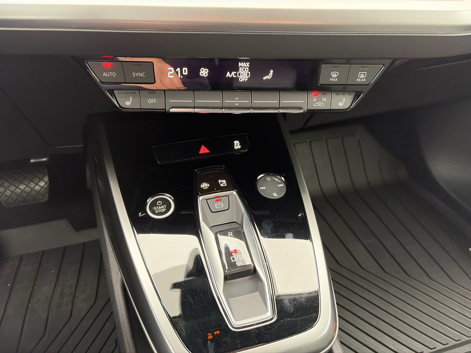 Sort Audi Q4 e-tron fra 2021