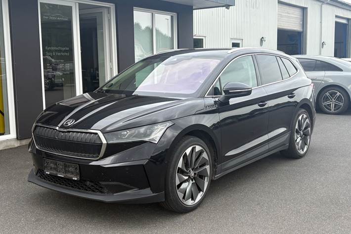 Sort Skoda Enyaq fra 2022
