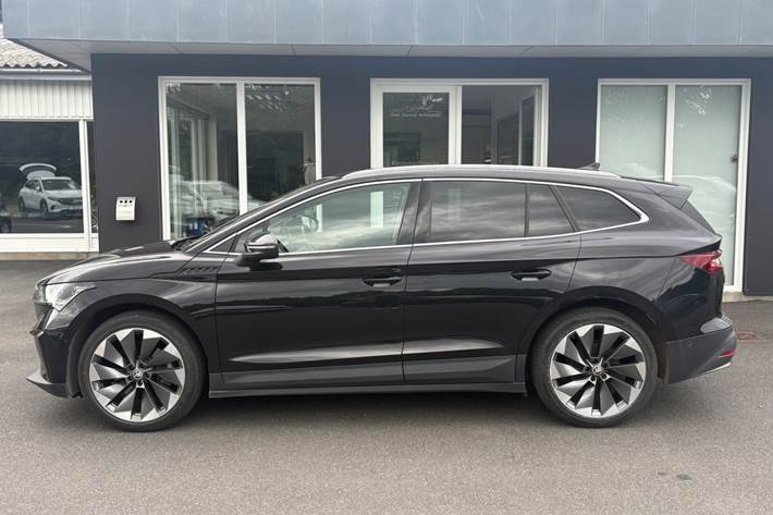 Sort Skoda Enyaq fra 2022