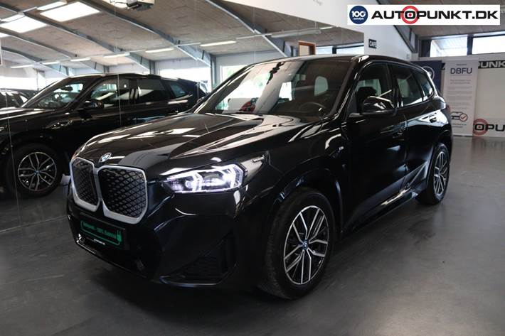 Sort BMW iX1 fra 2025