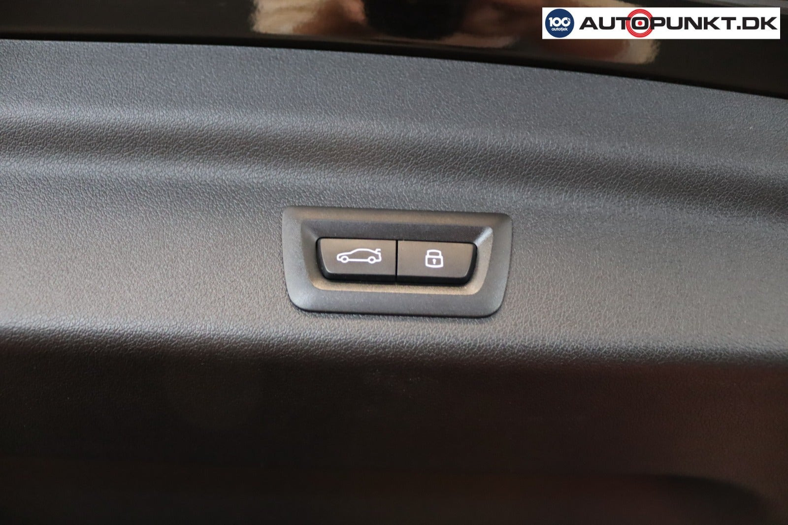 Sort BMW iX1 fra 2025