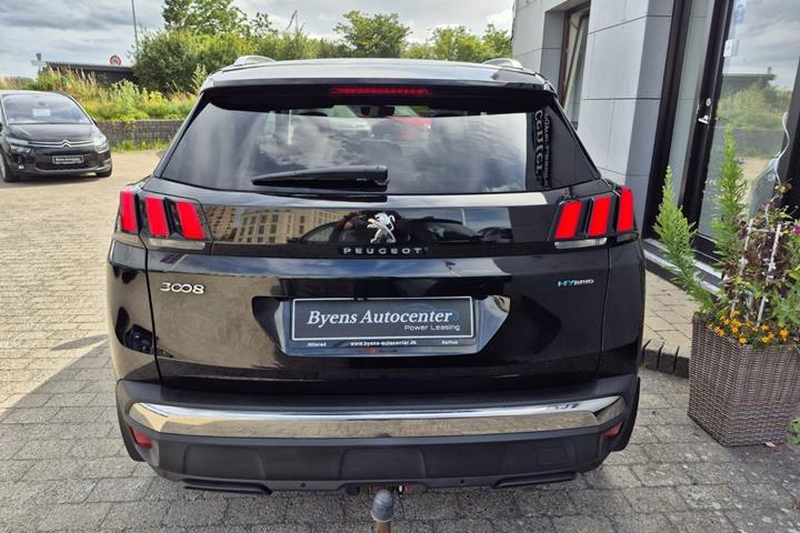 Sort Peugeot 3008 fra 2020