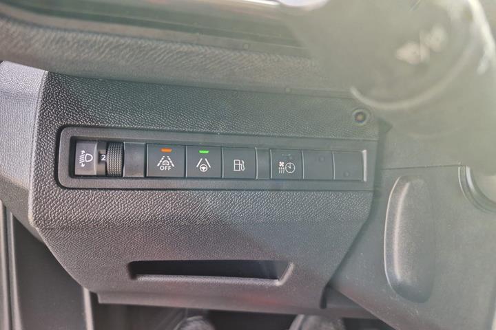 Sort Peugeot 3008 fra 2020
