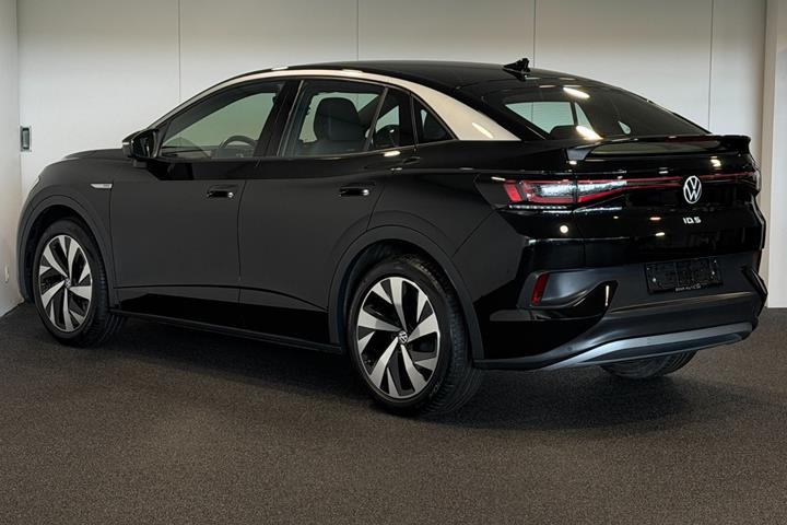 Sort VW ID.5 fra 2023