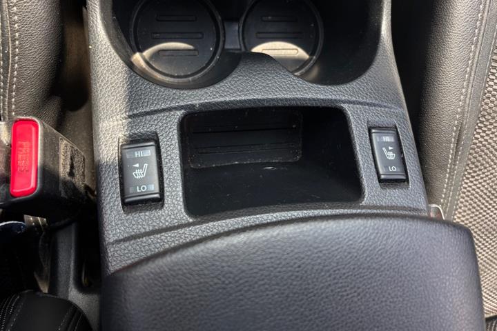 Sort Nissan Qashqai fra 2016
