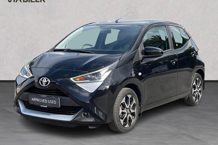 Sort Toyota Aygo fra 2019