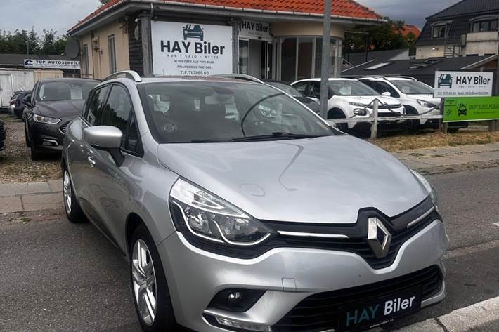 Sølv Renault Clio IV fra 2017