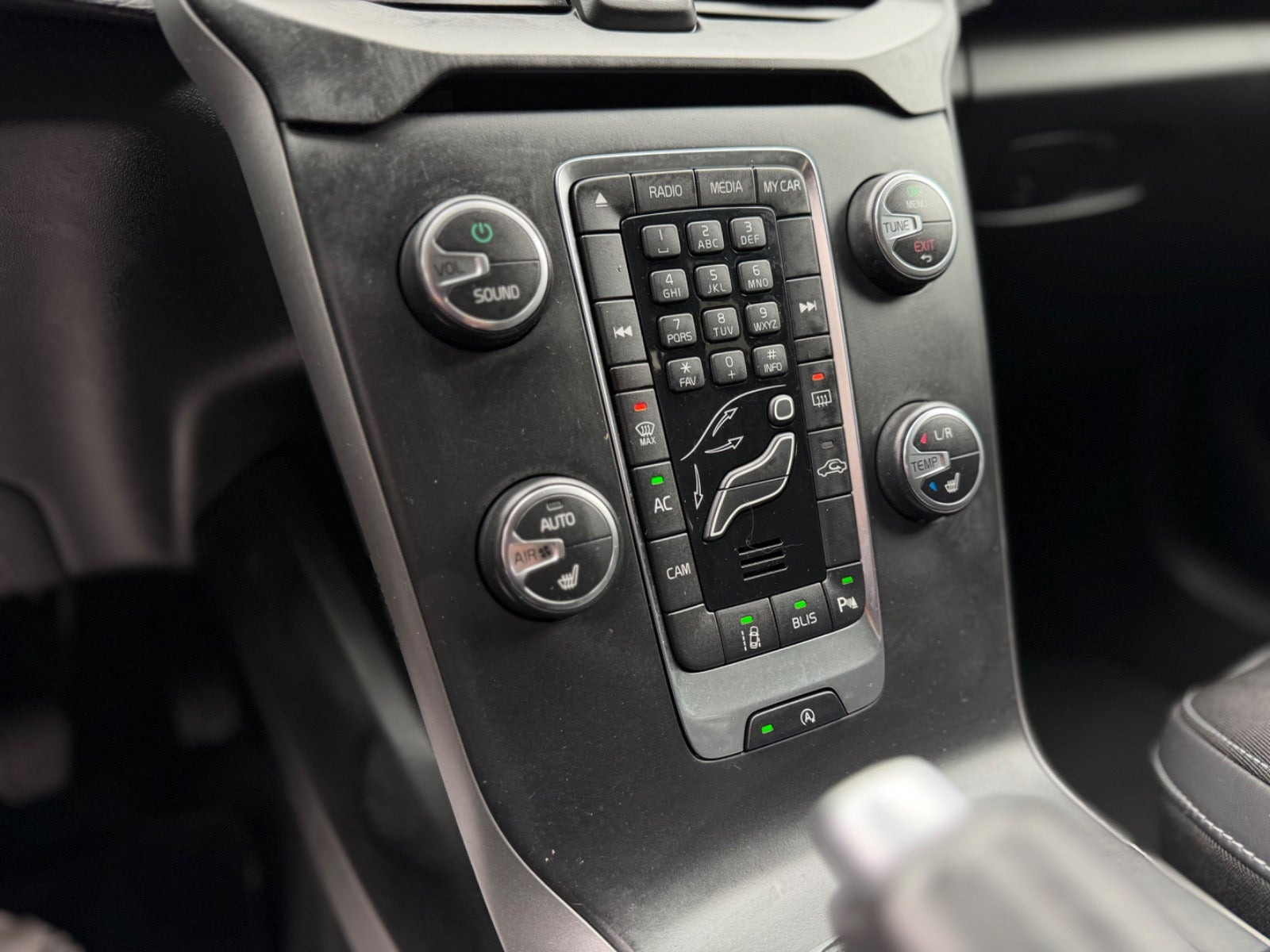 Sort Volvo V40 fra 2013