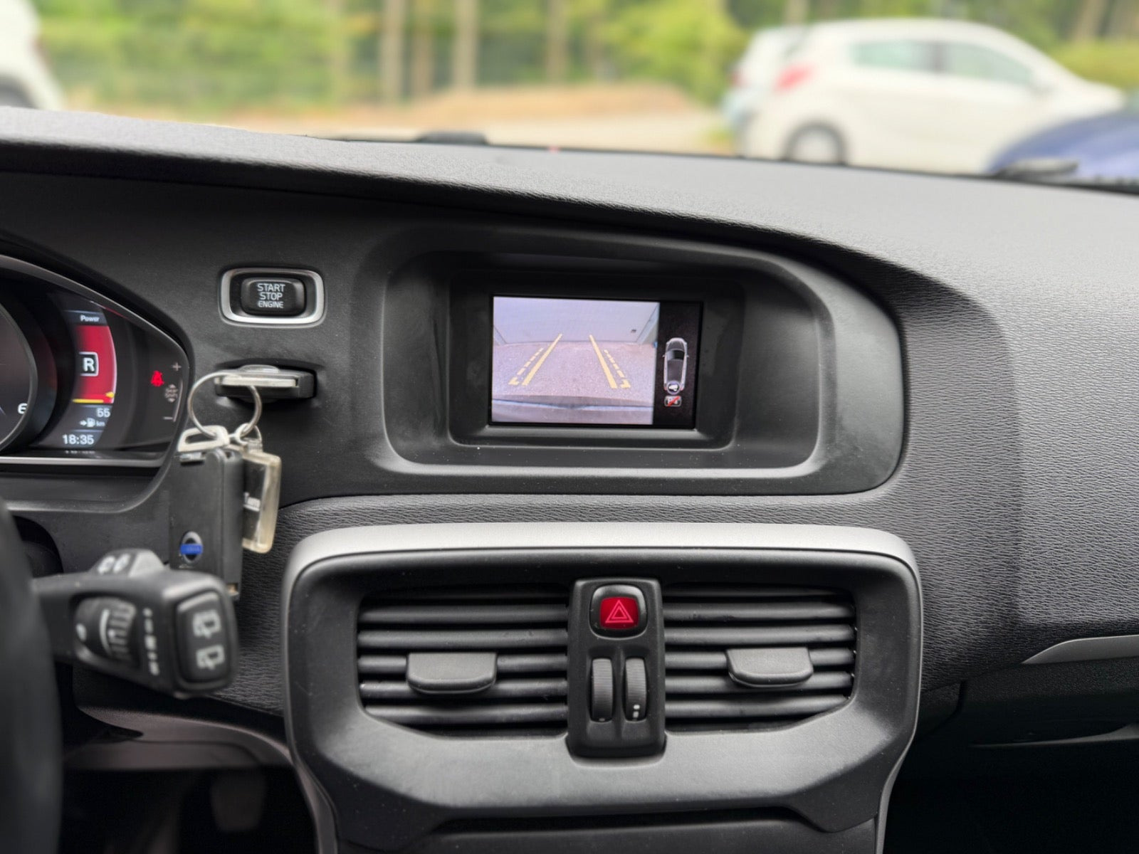Sort Volvo V40 fra 2013