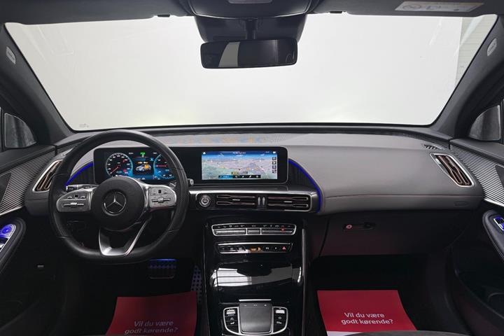 Hvid Mercedes EQC400 fra 2020