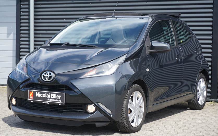 Toyota Aygo 1,0 VVT-i x-wave Sky