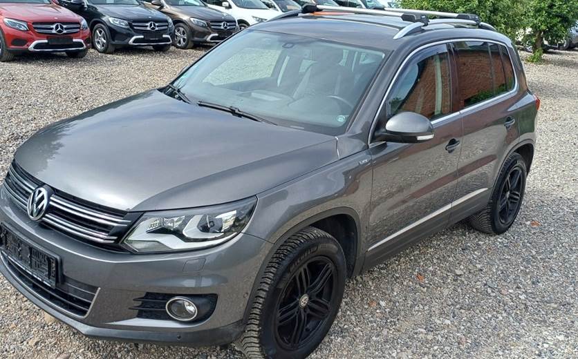 VW Tiguan 2,0 TDi 140 Sport & Style 4Motion BMT Van