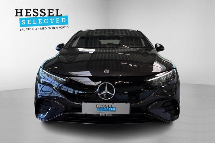 Grå Mercedes EQE350+ fra 2023