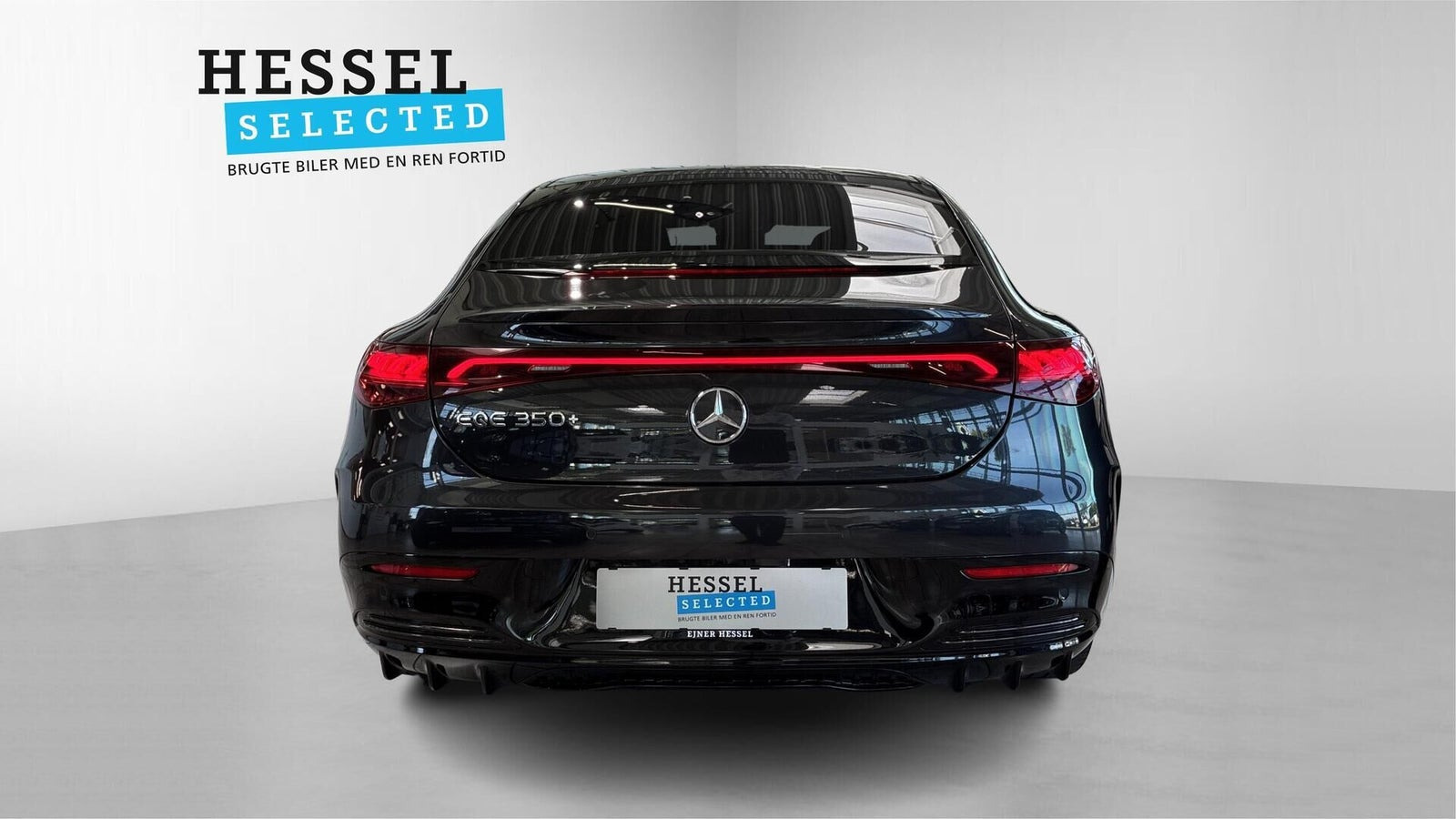 Grå Mercedes EQE350+ fra 2023