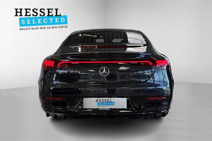 Grå Mercedes EQE350+ fra 2023