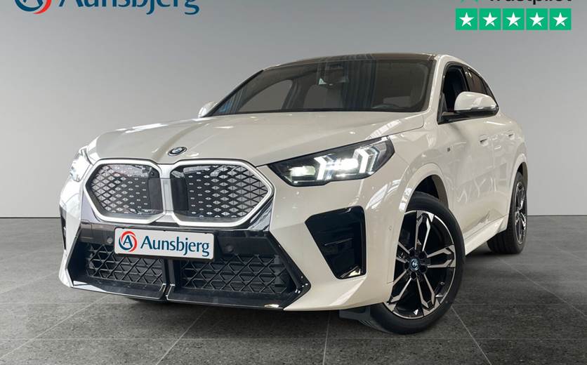BMW iX2 eDrive20 M-Sport