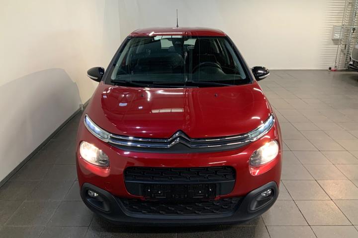 Rød Citroën C3 fra 2018