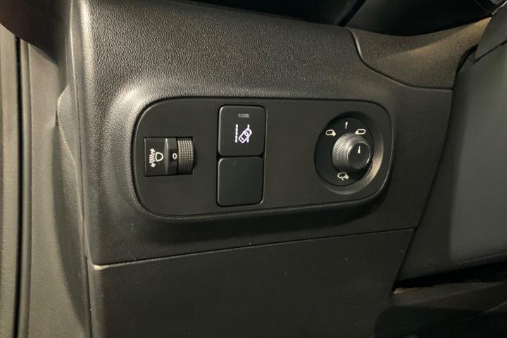 Rød Citroën C3 fra 2018