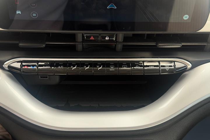 Hvid Fiat 500e fra 2022