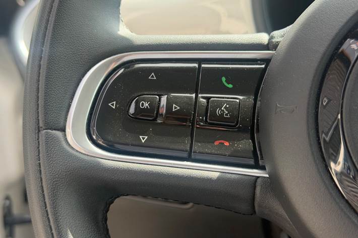 Hvid Fiat 500e fra 2022
